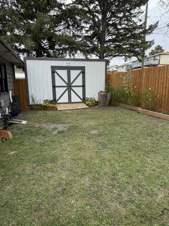 MLS® A2261857 - 4211 45 Street  in Riverside Ponoka, Residential