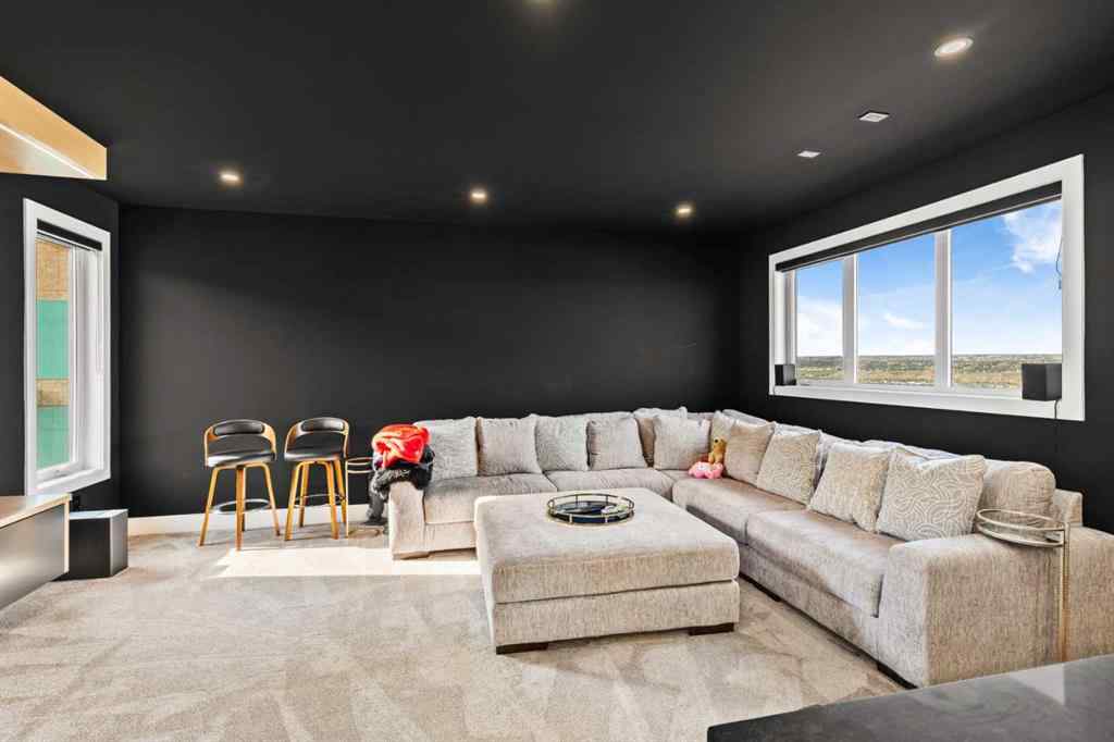 MLS® A2261859 - 467 Patterson Boulevard SW in Patterson Calgary, Residential