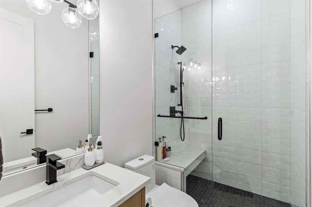 MLS® A2261859 - 467 Patterson Boulevard SW in Patterson Calgary, Residential