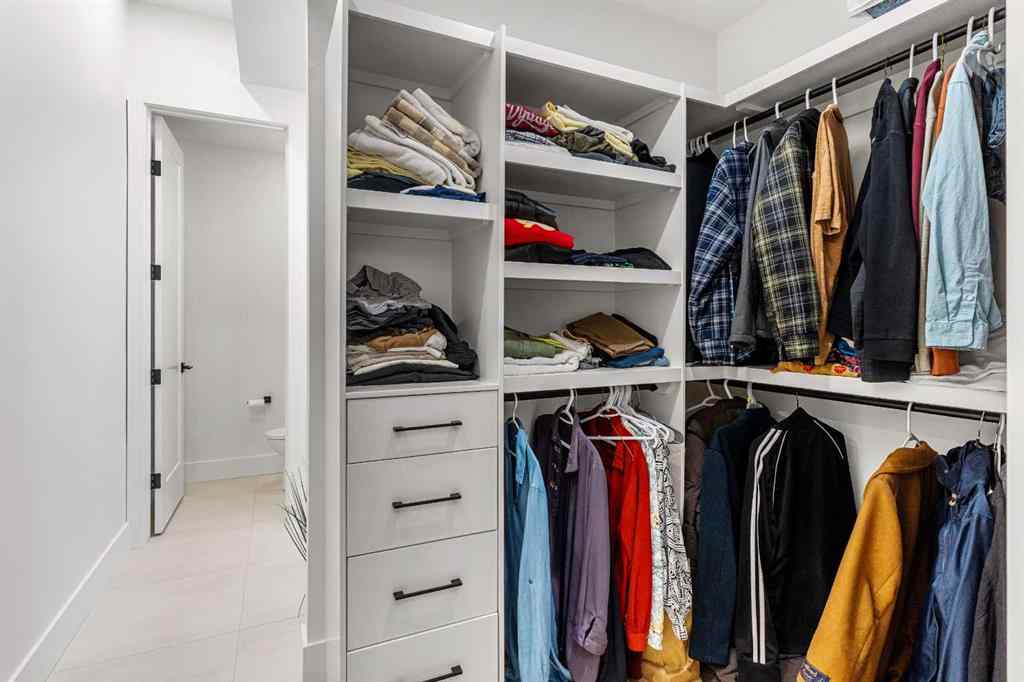 MLS® A2261859 - 467 Patterson Boulevard SW in Patterson Calgary, Residential