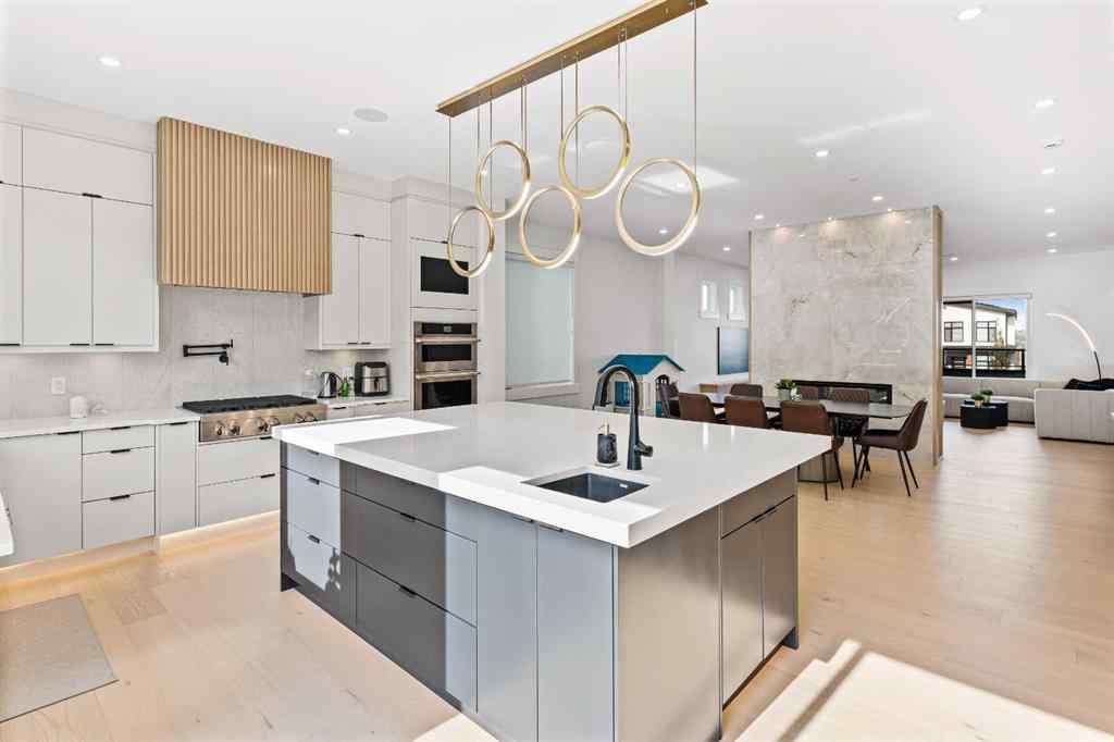 MLS® A2261859 - 467 Patterson Boulevard SW in Patterson Calgary, Residential