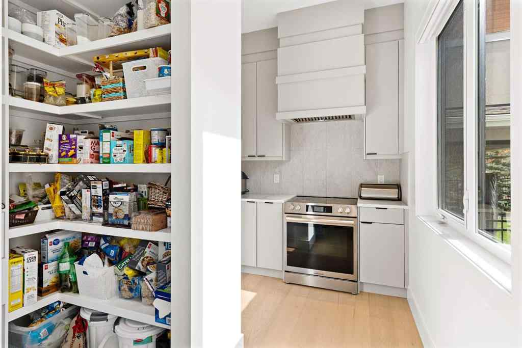 MLS® A2261859 - 467 Patterson Boulevard SW in Patterson Calgary, Residential