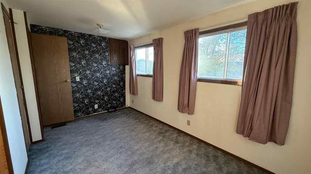 MLS® A2261865 - 201 3 Avenue SE in NONE Youngstown, Residential