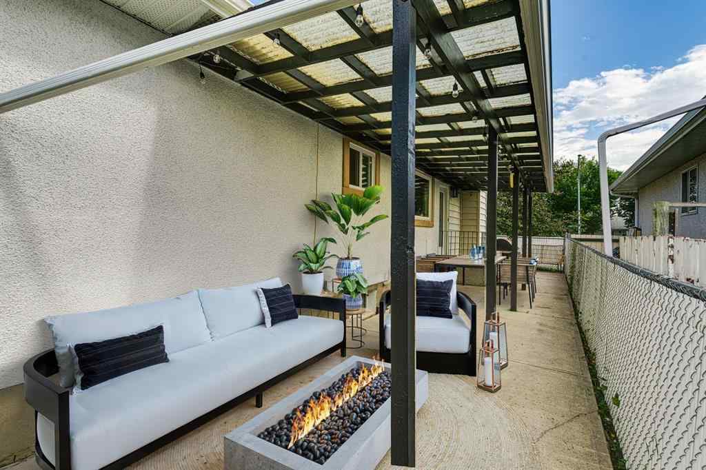 MLS® A2261866 - 840 Archwood Road SE in Acadia Calgary, Residential