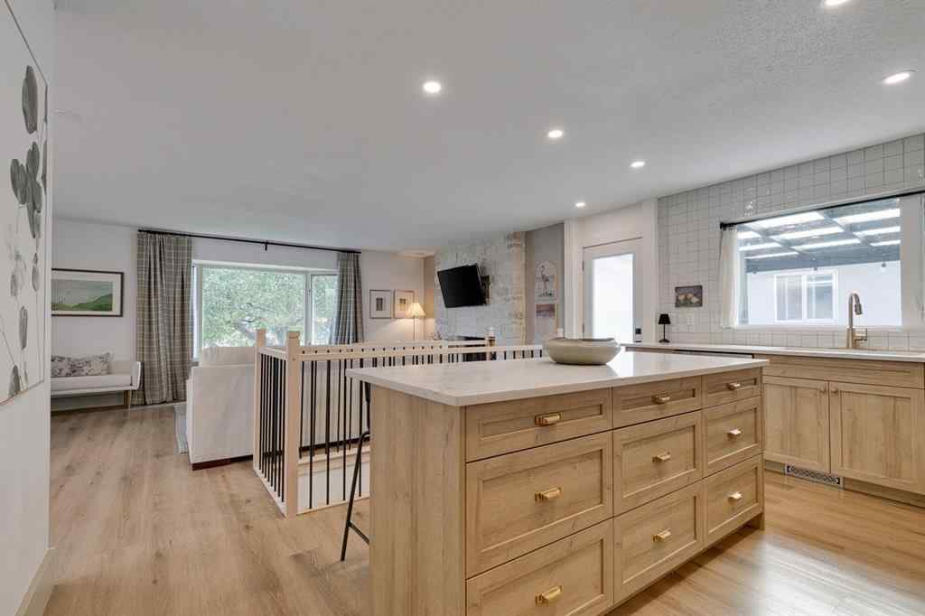 MLS® A2261866 - 840 Archwood Road SE in Acadia Calgary, Residential