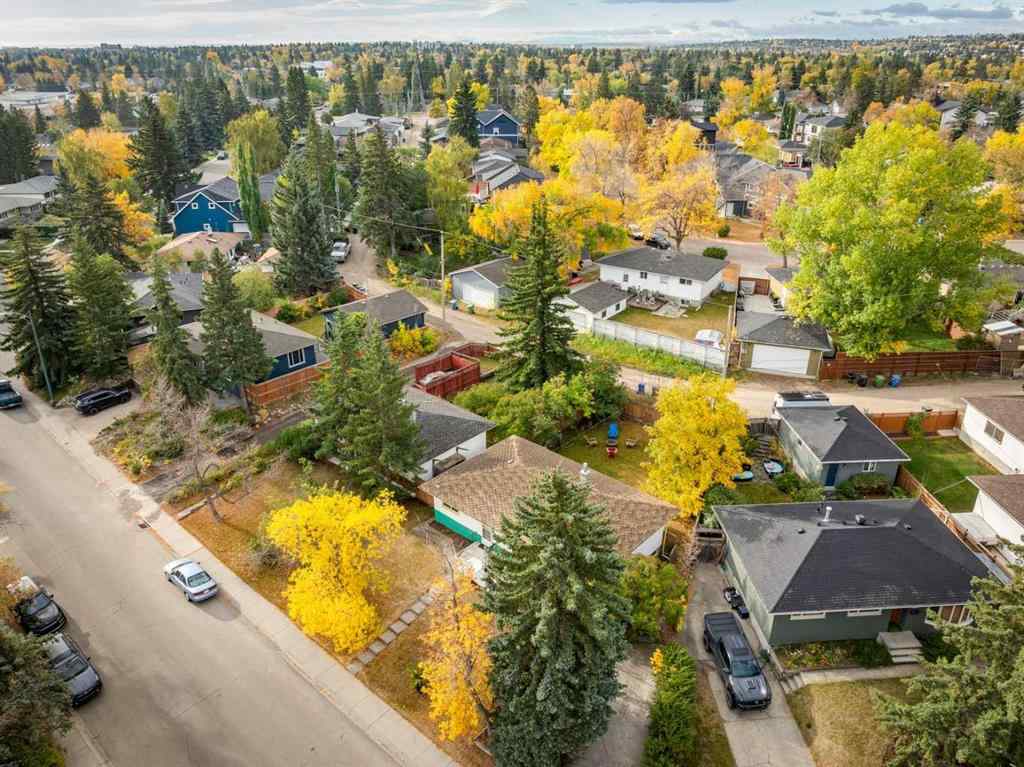 MLS® A2261873 - 111 Wimbledon Crescent SW in Wildwood Calgary, Residential