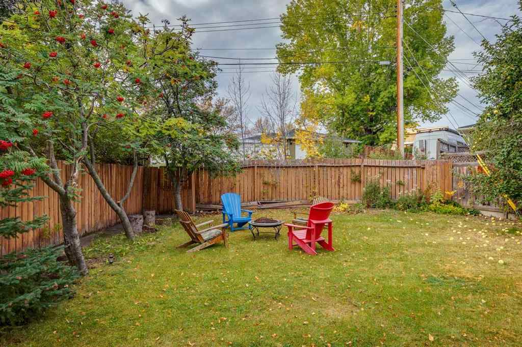 MLS® A2261873 - 111 Wimbledon Crescent SW in Wildwood Calgary, Residential