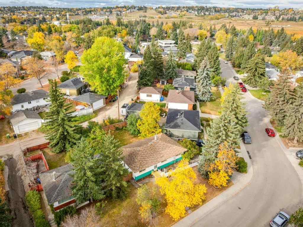 MLS® A2261873 - 111 Wimbledon Crescent SW in Wildwood Calgary, Residential