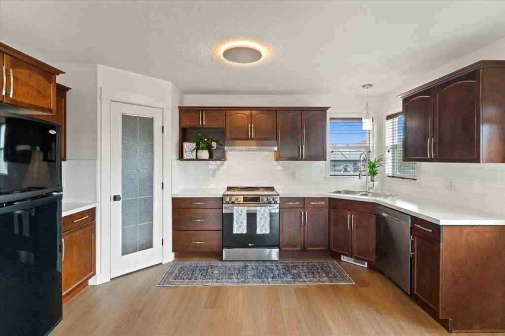 MLS® A2261874 - 9526 Willow Drive  in Cobblestone Grande Prairie, Residential