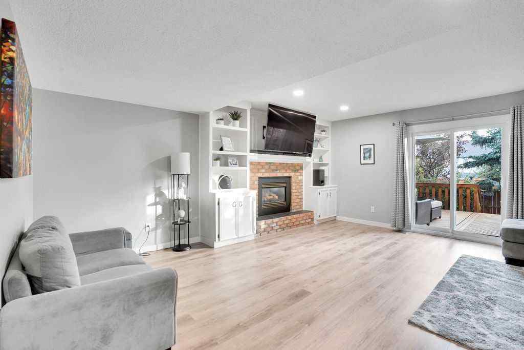 MLS® A2261875 - 229 Wood Valley Place SW in Woodbine Calgary, Residential