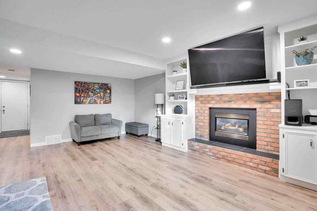 MLS® A2261875 - 229 Wood Valley Place SW in Woodbine Calgary, Residential