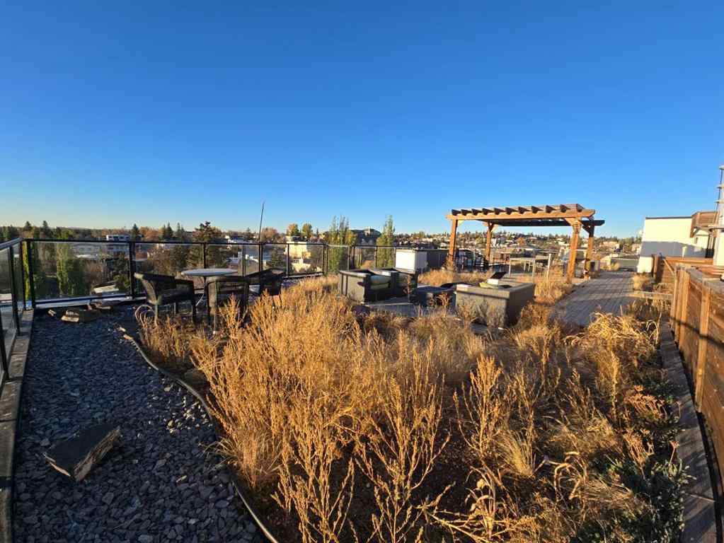 MLS® A2261901 - Unit #209 1521 26 Avenue SW in South Calgary Calgary, Residential