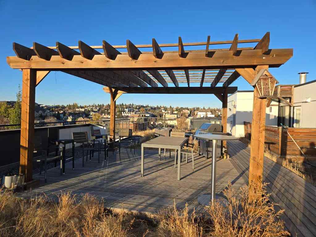 MLS® A2261901 - Unit #209 1521 26 Avenue SW in South Calgary Calgary, Residential