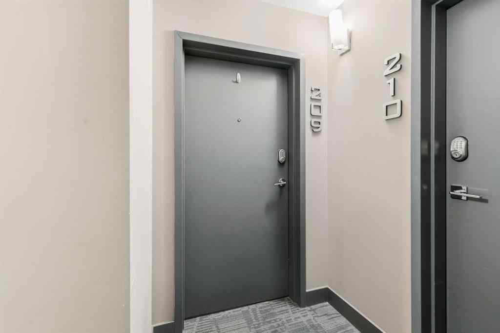 MLS® A2261901 - Unit #209 1521 26 Avenue SW in South Calgary Calgary, Residential