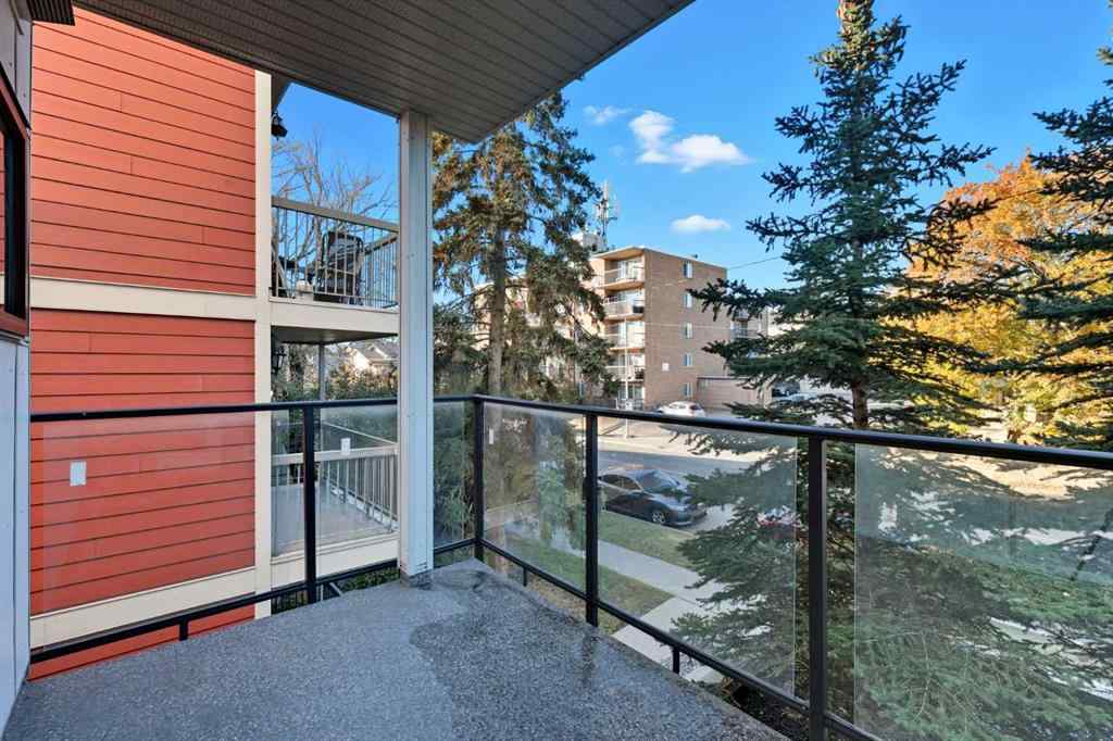 MLS® A2261901 - Unit #209 1521 26 Avenue SW in South Calgary Calgary, Residential