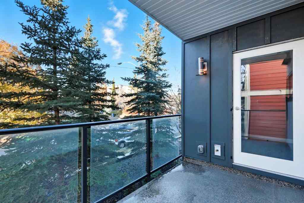 MLS® A2261901 - Unit #209 1521 26 Avenue SW in South Calgary Calgary, Residential