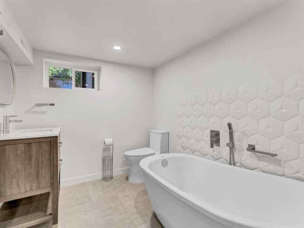 MLS® A2261913 - 333 1 Street SW in NONE Redcliff, Residential