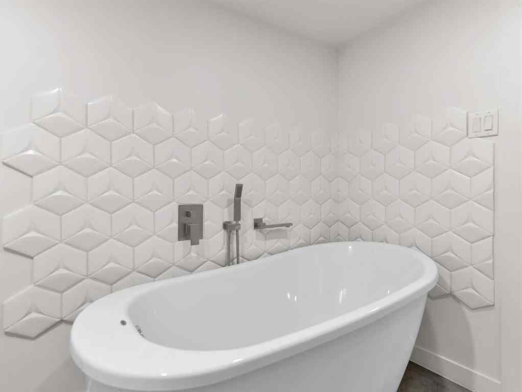 MLS® A2261913 - 333 1 Street SW in NONE Redcliff, Residential