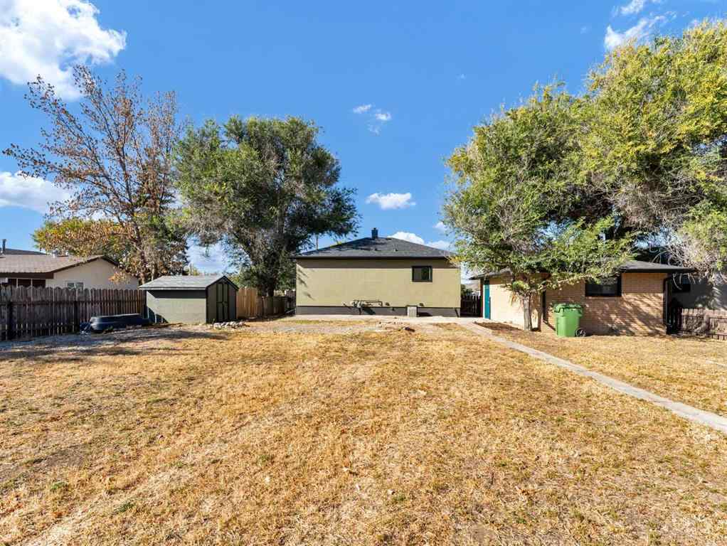 MLS® A2261913 - 333 1 Street SW in NONE Redcliff, Residential