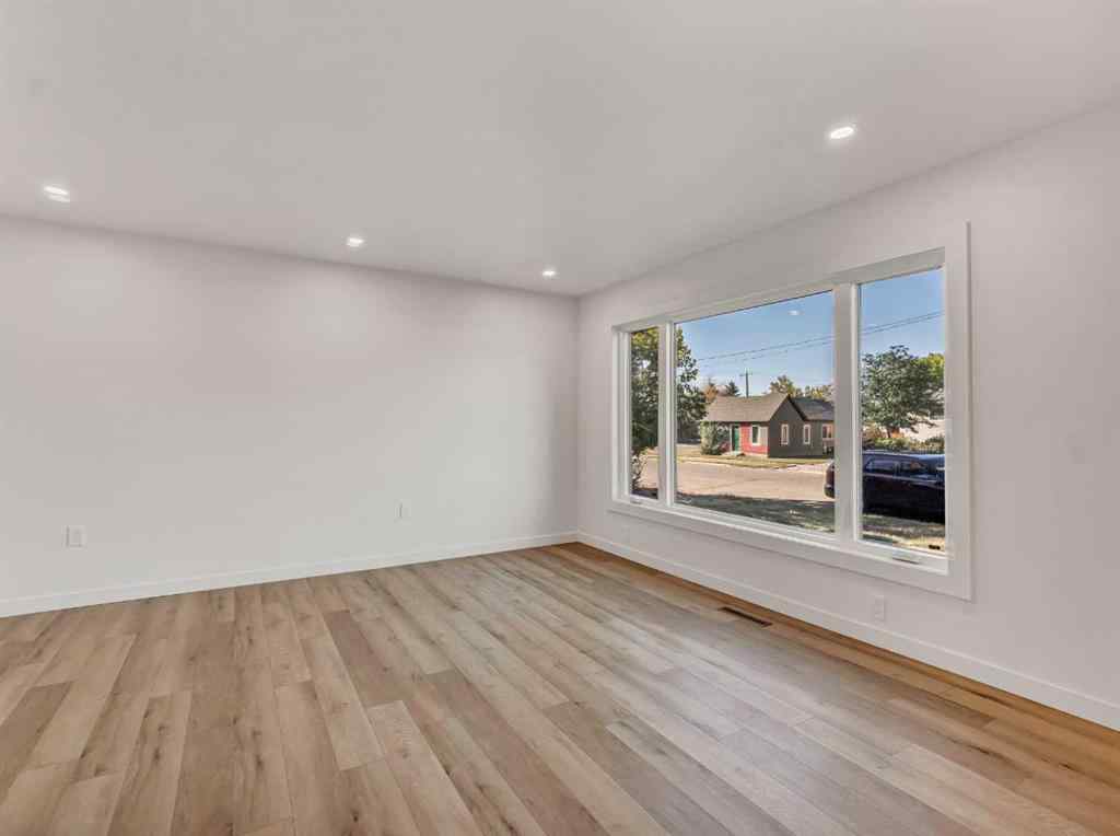 MLS® A2261913 - 333 1 Street SW in NONE Redcliff, Residential