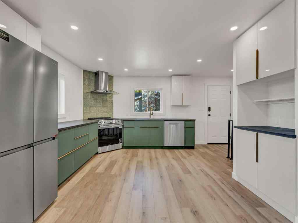 MLS® A2261913 - 333 1 Street SW in NONE Redcliff, Residential