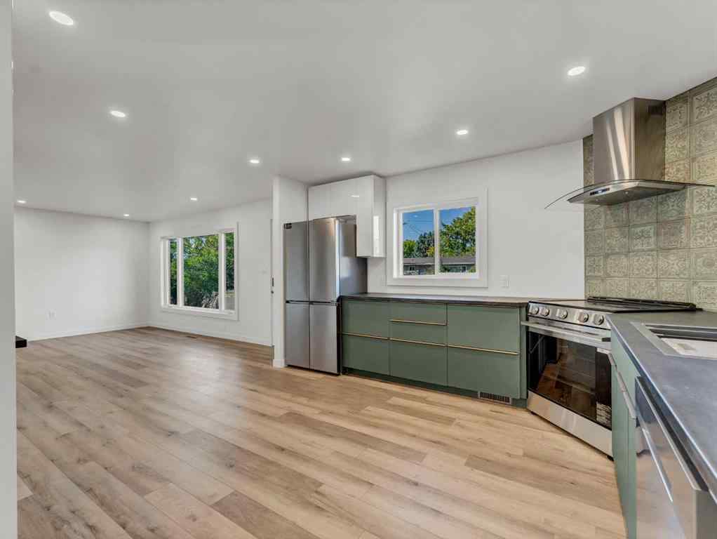 MLS® A2261913 - 333 1 Street SW in NONE Redcliff, Residential