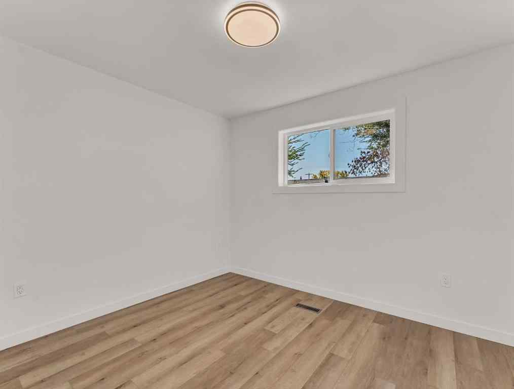 MLS® A2261913 - 333 1 Street SW in NONE Redcliff, Residential