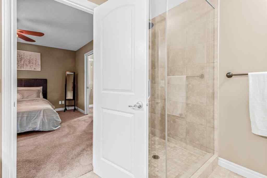 MLS® A2261914 - 262 Hillcrest Circle SW in Hillcrest Airdrie, Residential