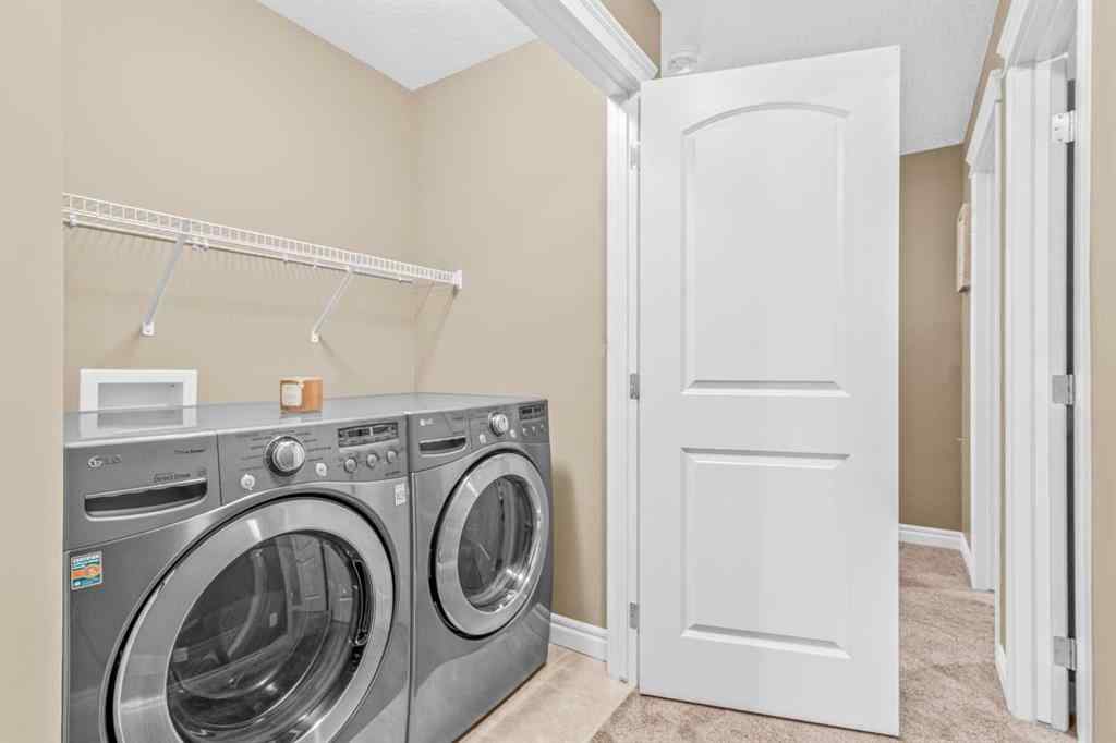 MLS® A2261914 - 262 Hillcrest Circle SW in Hillcrest Airdrie, Residential