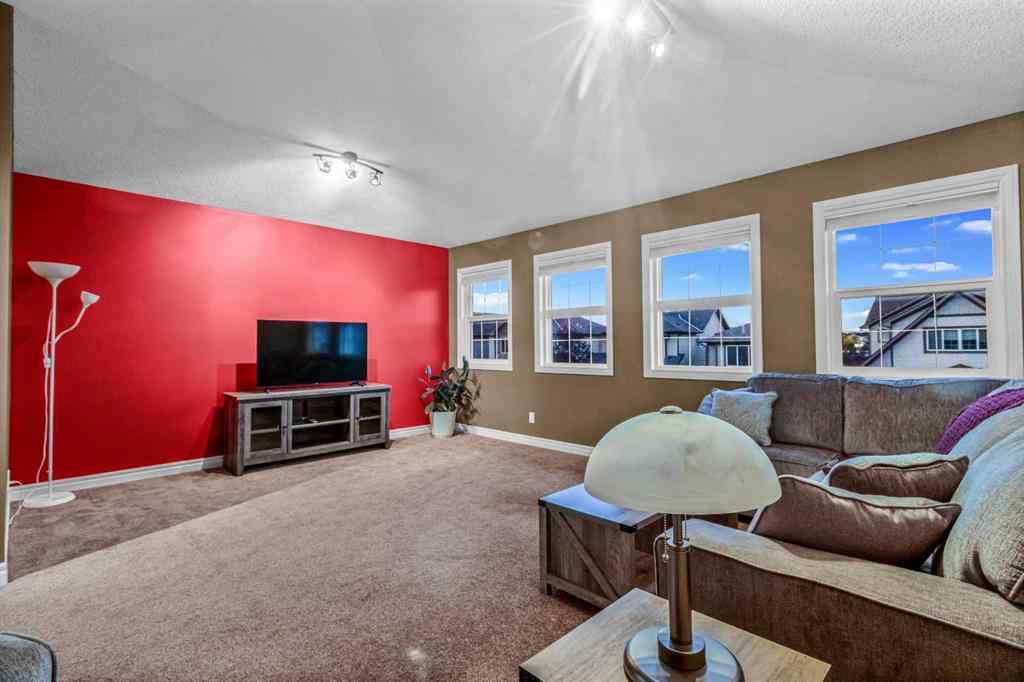 MLS® A2261914 - 262 Hillcrest Circle SW in Hillcrest Airdrie, Residential