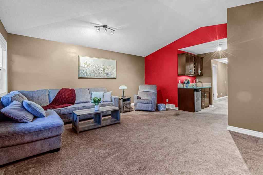 MLS® A2261914 - 262 Hillcrest Circle SW in Hillcrest Airdrie, Residential