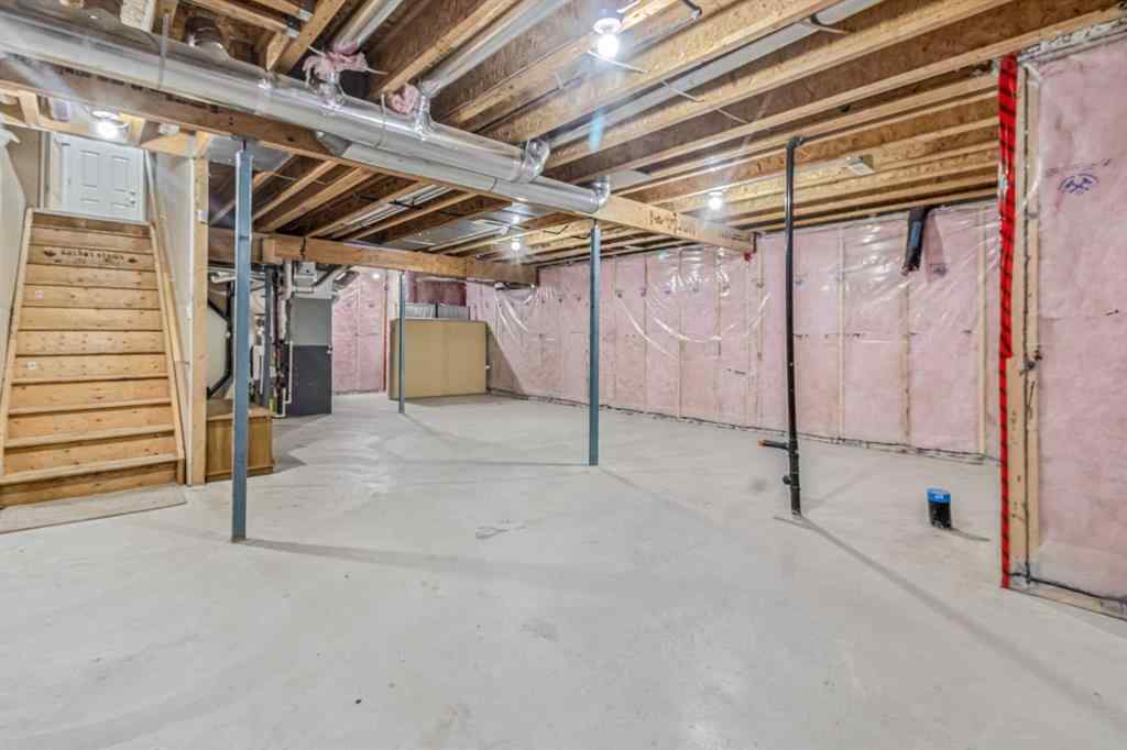 MLS® A2261914 - 262 Hillcrest Circle SW in Hillcrest Airdrie, Residential