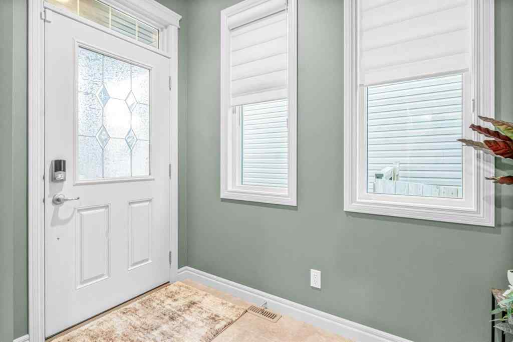 MLS® A2261914 - 262 Hillcrest Circle SW in Hillcrest Airdrie, Residential