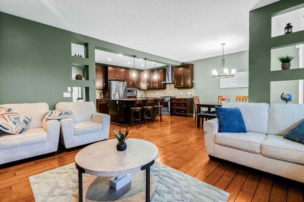 MLS® A2261914 - 262 Hillcrest Circle SW in Hillcrest Airdrie, Residential