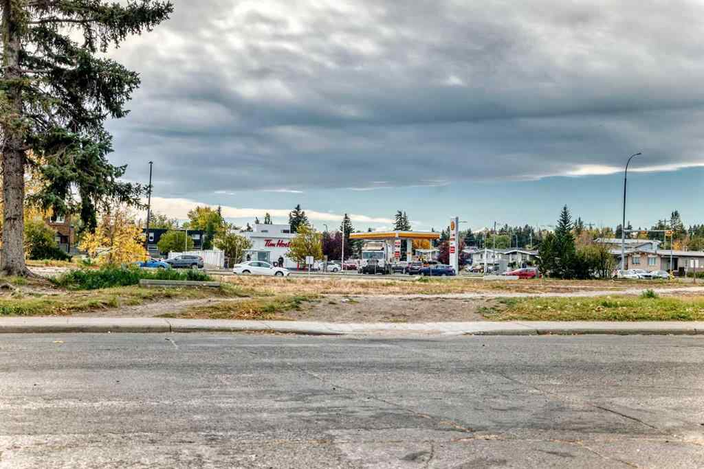 MLS® A2261915 - 133 & 135 Huntford Close NE in Huntington Hills Calgary, Residential