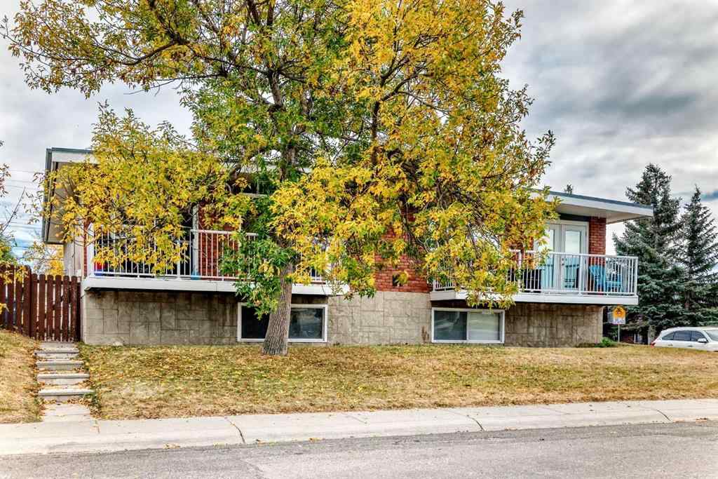 MLS® A2261915 - 133 & 135 Huntford Close NE in Huntington Hills Calgary, Residential