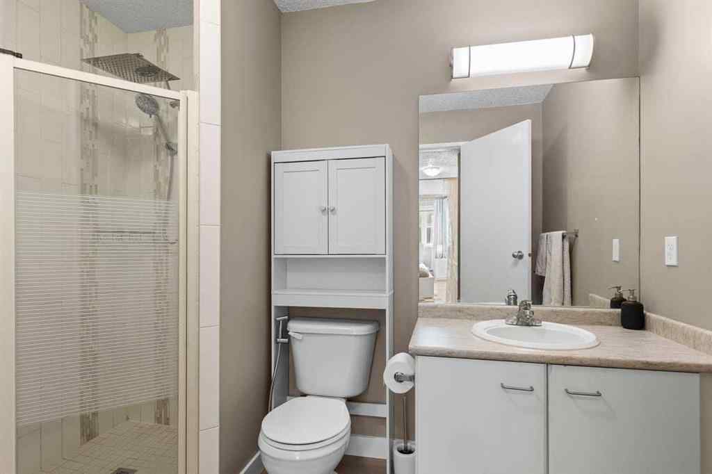 MLS® A2261921 - Unit #11 2611 Edenwold Heights NW in Edgemont Calgary, Residential