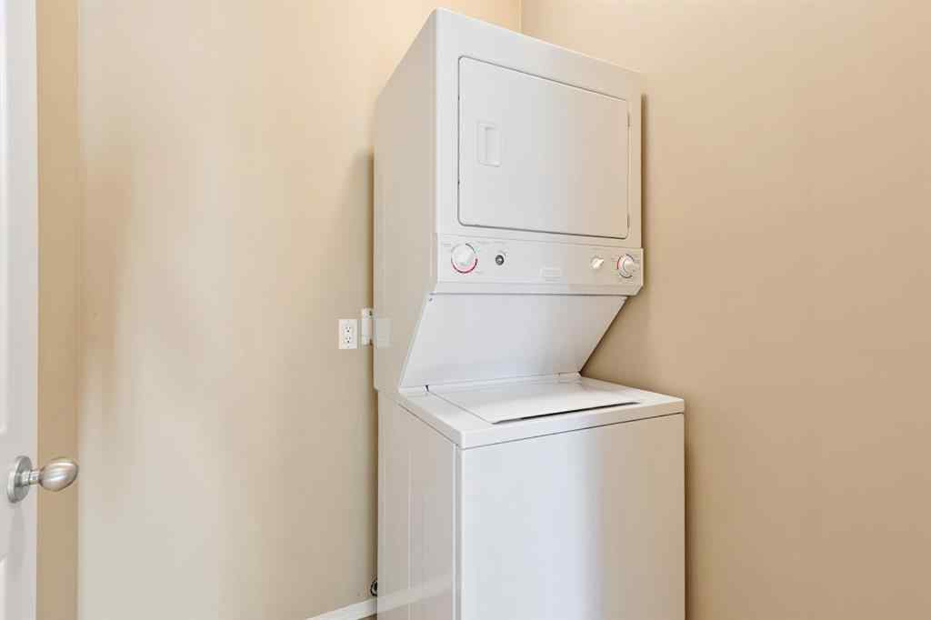 MLS® A2261923 - Unit #A 5029 48 Street  in NONE Olds, Residential