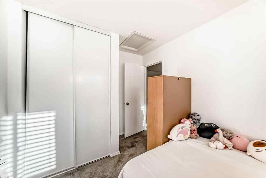 MLS® A2261924 - 79 Hidden Crescent NW in Hidden Valley Calgary, Residential