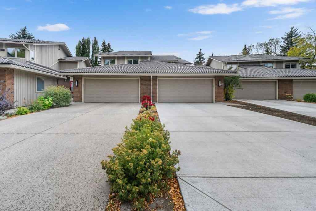 MLS® A2261927 - Unit #258 20 Midpark Crescent SE in Midnapore Calgary, Residential