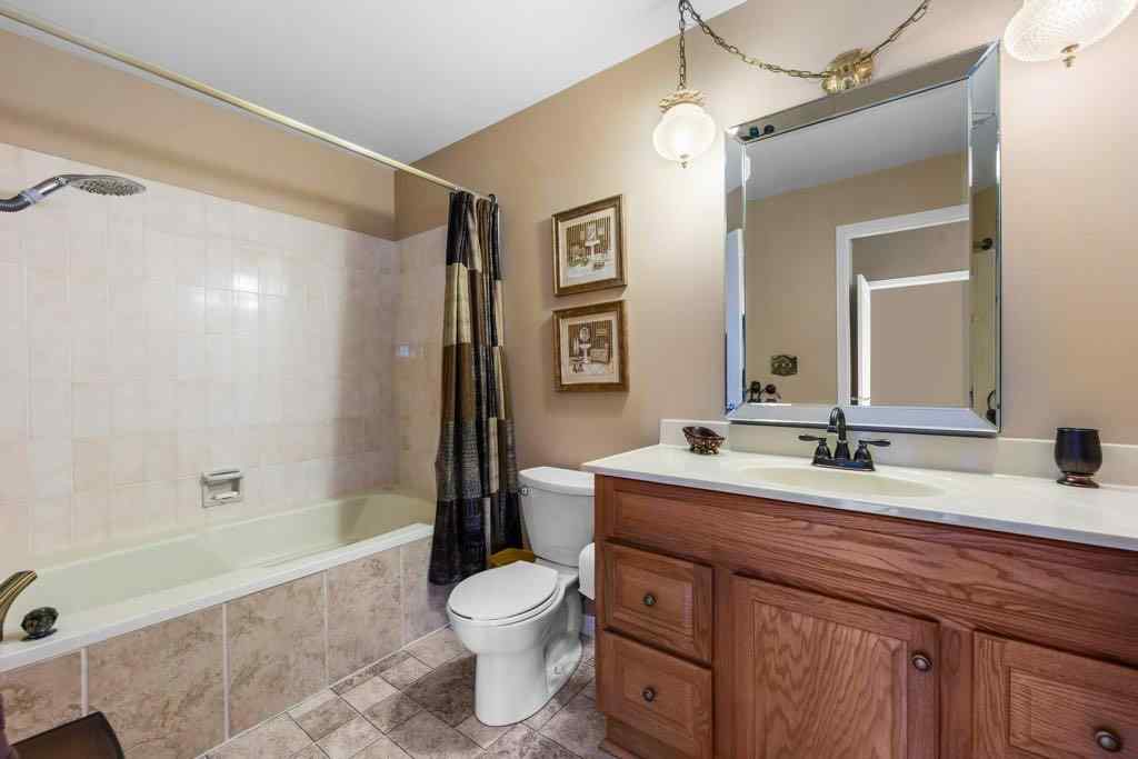MLS® A2261927 - Unit #258 20 Midpark Crescent SE in Midnapore Calgary, Residential