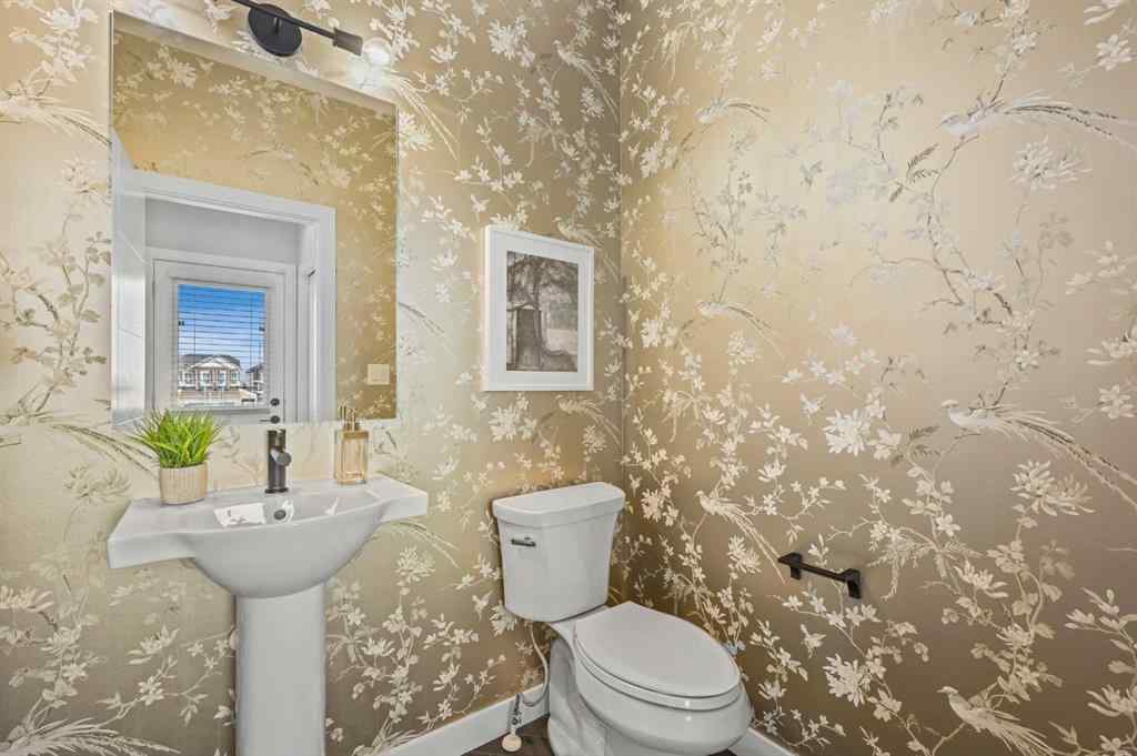 MLS® A2261932 - 63 Raven Point SE in Rangeview Calgary, Residential