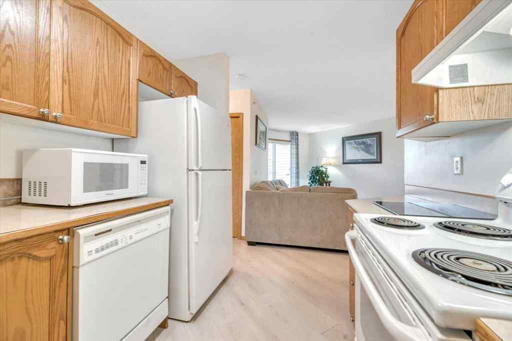 MLS® A2261939 - Unit #308 11 Somervale View SW in Somerset Calgary, Residential