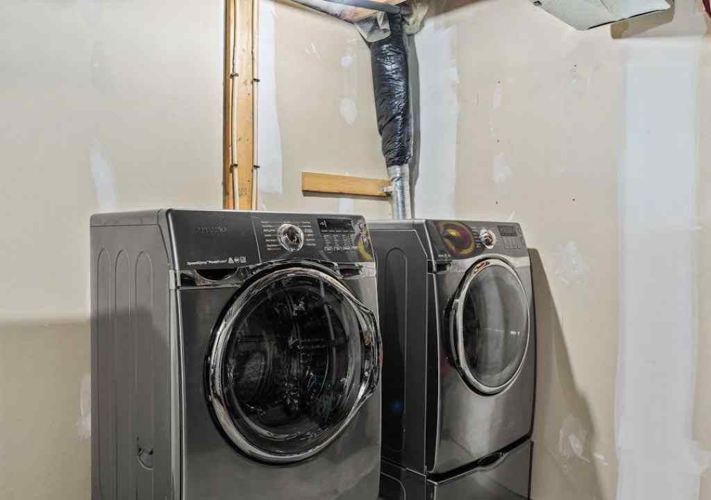 MLS® A2261941 - 149 Elgin Gardens SE in McKenzie Towne Calgary, Residential