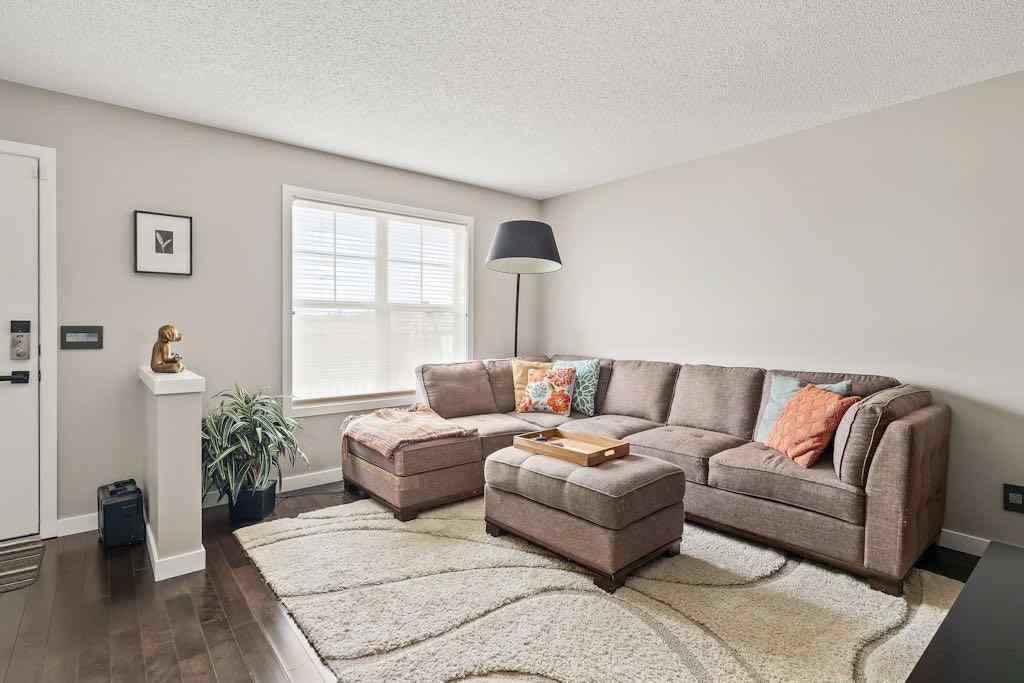 MLS® A2261941 - 149 Elgin Gardens SE in McKenzie Towne Calgary, Residential