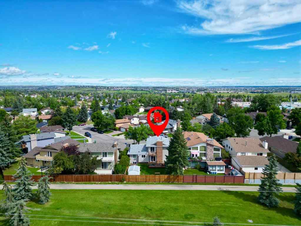 MLS® A2261943 - 24 Berkley Place NW in Beddington Heights Calgary, Residential