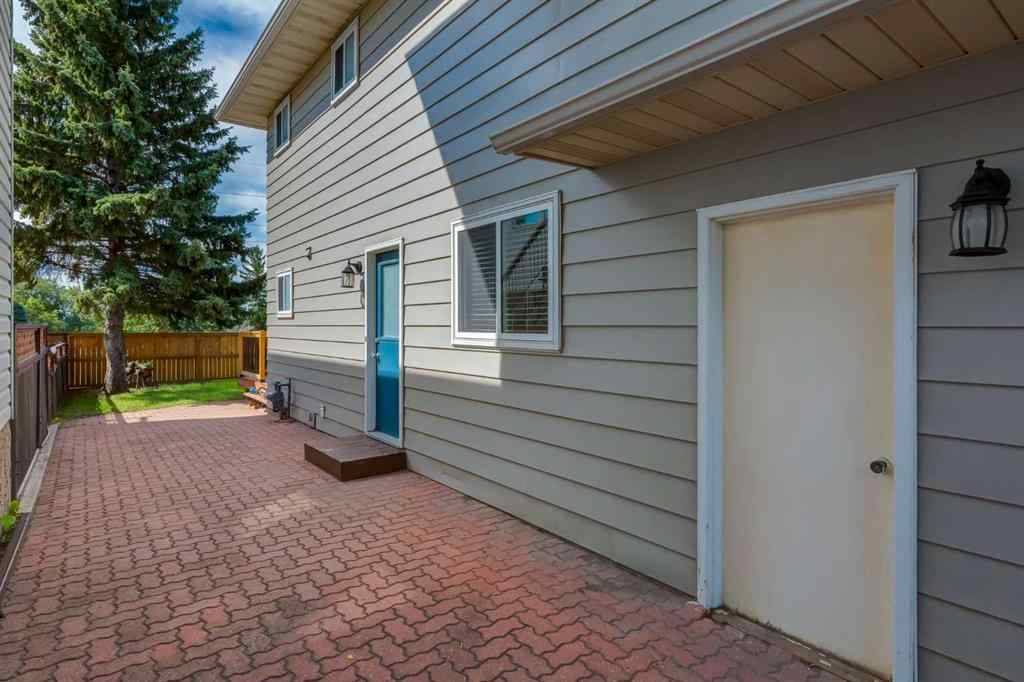 MLS® A2261943 - 24 Berkley Place NW in Beddington Heights Calgary, Residential