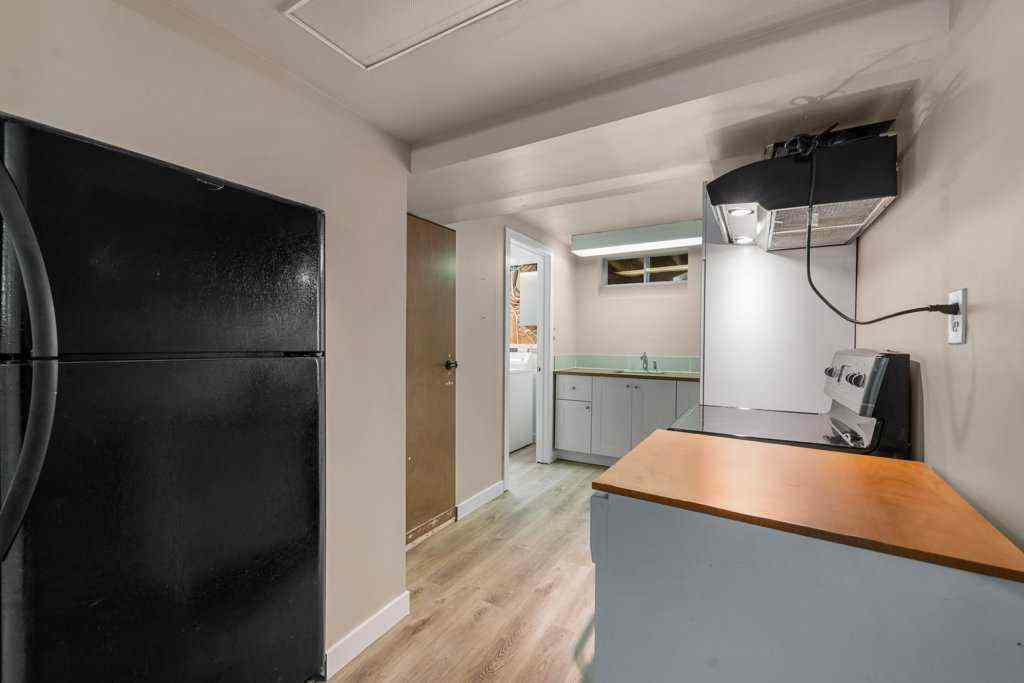 MLS® A2261944 - 488 Bracewood Crescent SW in Braeside Calgary, Residential