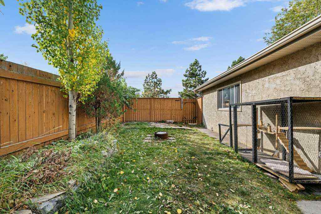 MLS® A2261944 - 488 Bracewood Crescent SW in Braeside Calgary, Residential