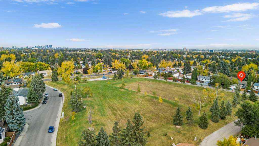 MLS® A2261944 - 488 Bracewood Crescent SW in Braeside Calgary, Residential